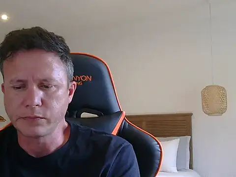 TroyDieselXXX webcam