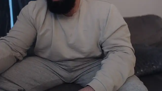 hugemachohandsome webcam