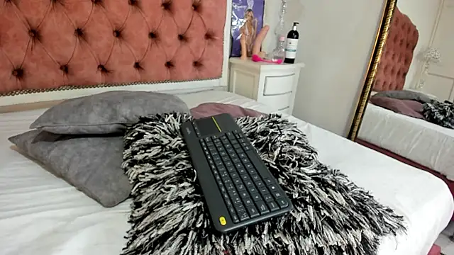 hannarose1208 webcam