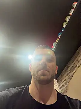 trainwithme - Trainwithme's free webcam - UK Sex Cams