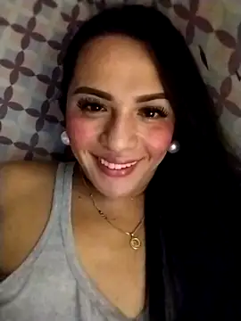 Yourbabyshane webcam