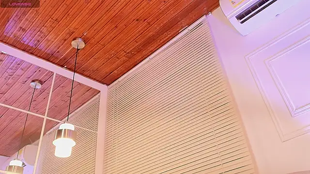 alessia_moon1 webcam