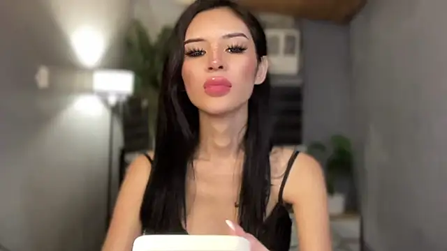 lilithpetite69 webcam