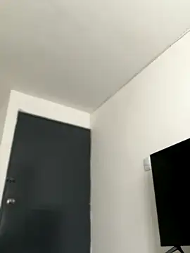 Arilw Live Webcam on Stripchat