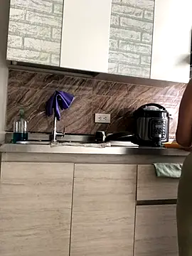 Abigail_Cowen webcam