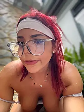 ArieliciousXXX webcam