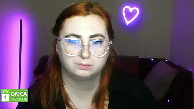 Alicia_love00 webcam