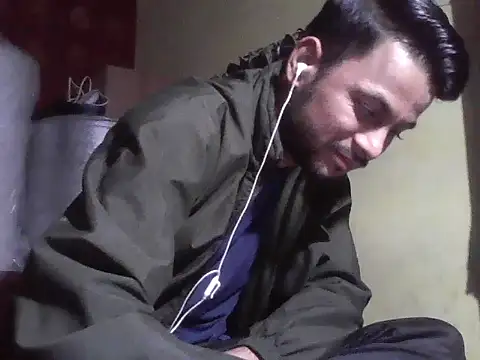 Stubborndesiboy webcam