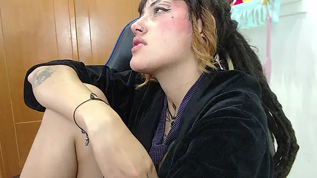 _sharlotte777 webcam