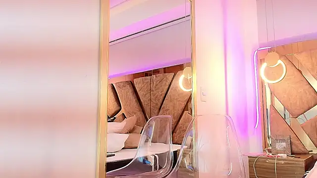 zarah_andrew__ webcam