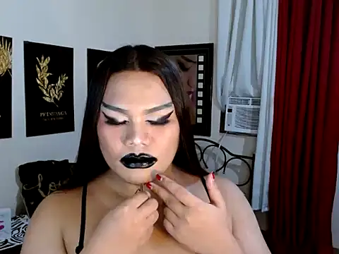 TSbrianaHugeCock webcam