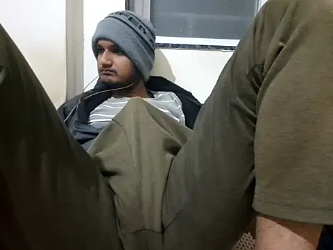 young-hairy-jon webcam