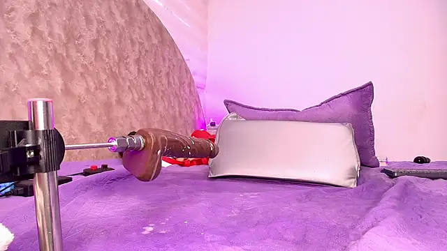 _ebony-queen_ webcam