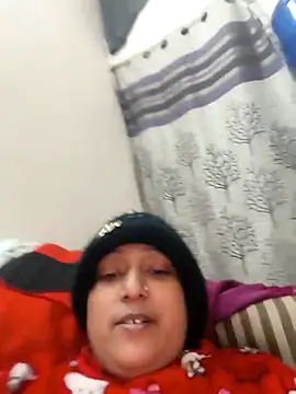 Webcam Model (Hot-Sana2) is live