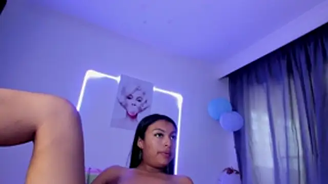 sweet_cinamon webcam