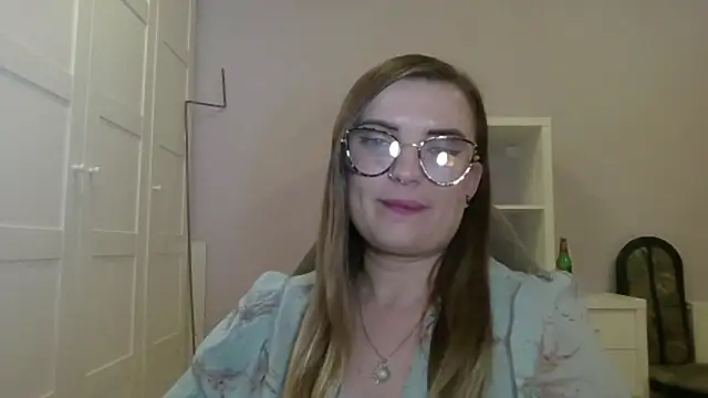 VanessaHard webcam