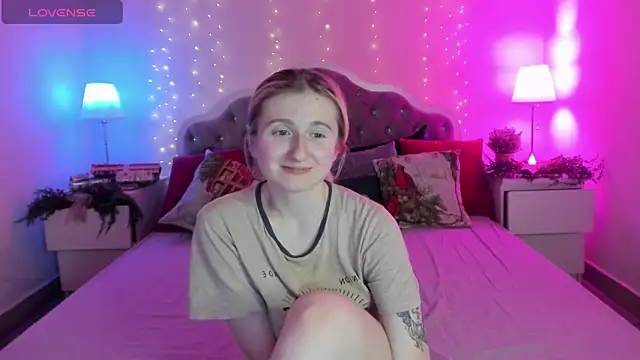 CamillaDreamer webcam