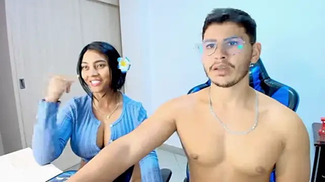 sophia_and_alex webcam