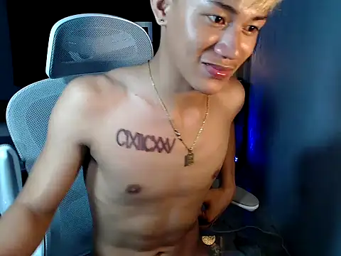 naughtyboyloy_0 webcam