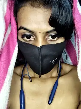 Thaper_Meera2 webcam