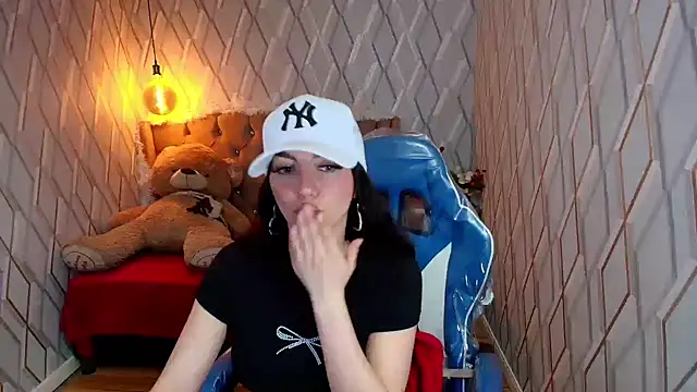 Angelchristix webcam