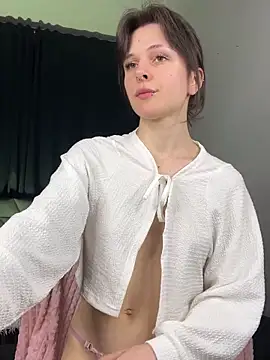 shy_vivi - Shy_Vivi's free webcam - UK Sex Cams