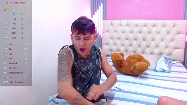 Dona_and_Carl webcam