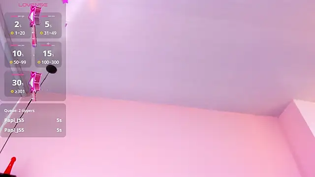 violet_myerrs webcam