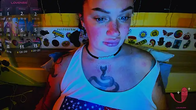 EllieOz webcam