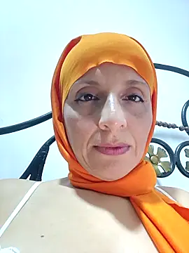 aafsha_ (Ask my age) - Off top spit tits 🤤