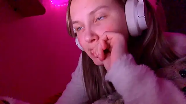 KarinRobertson webcam