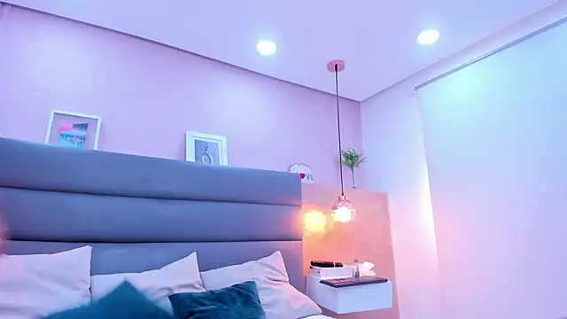 tamhy_ferrara webcam