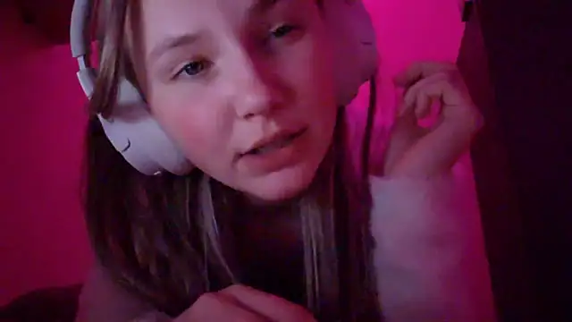 KarinRobertson webcam