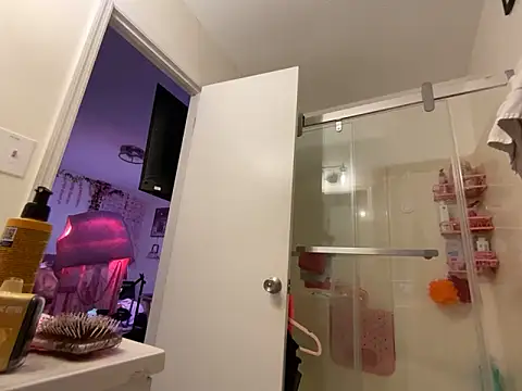 Moxhavix Live Webcam on Stripchat