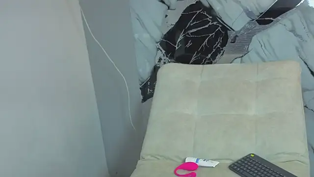 Hanna_Goldenst webcam