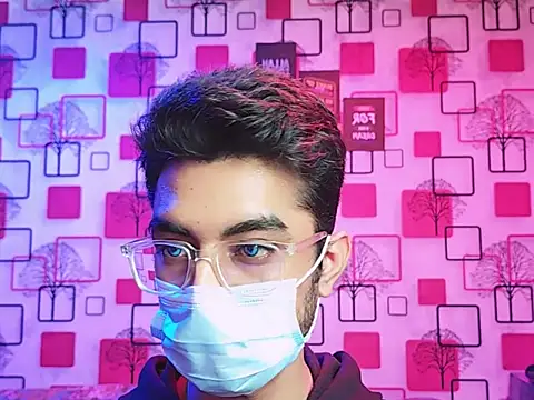 ChiseledCharm webcam