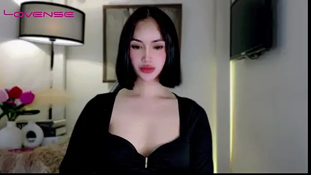 Anna_HollyDoll webcam