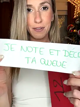 lola_tentatiion Live Webcam on Stripchat