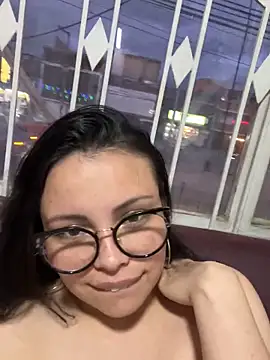 Megan_05_ webcam