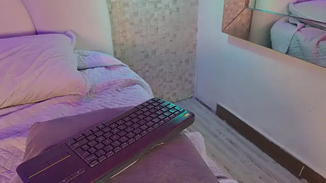 emily_dempsey webcam