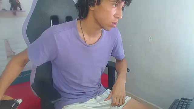 xion_ez (M twink) - masturbation without boxer 👻