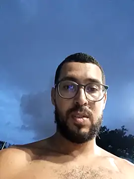 HS-hotsmile live cam screenshot male from Brazil on WhoSpy.me — Watch Live Cams Now