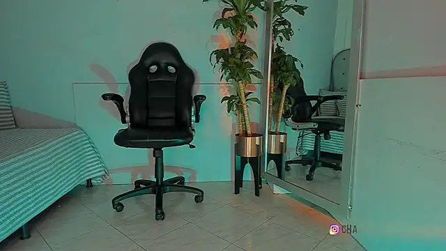 charlotte__grey webcam