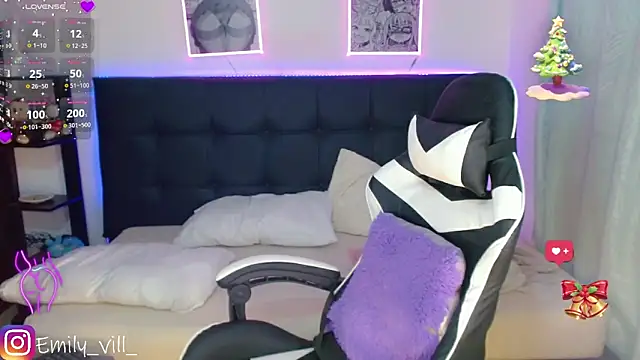 Emily_vill webcam