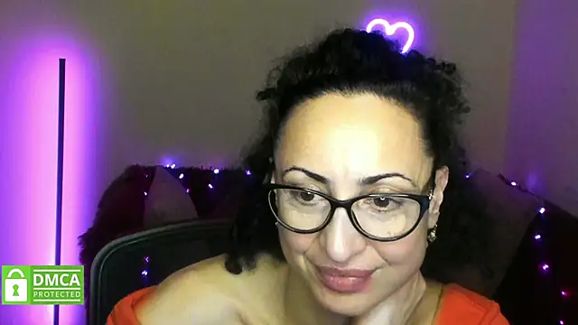Arianasweety23 webcam