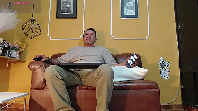 FERDIGNAN0329 webcam