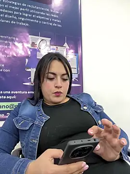 Lesly_10- webcam
