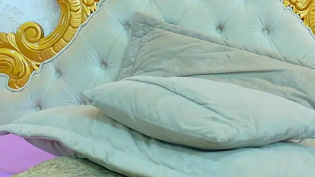 CamilaJohnston webcam