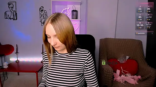 rebecca_smile webcam