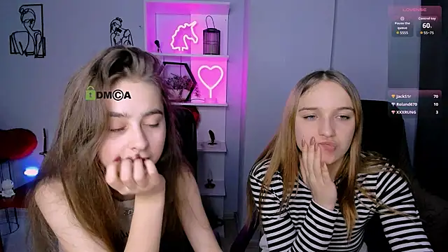 rebecca_smile webcam